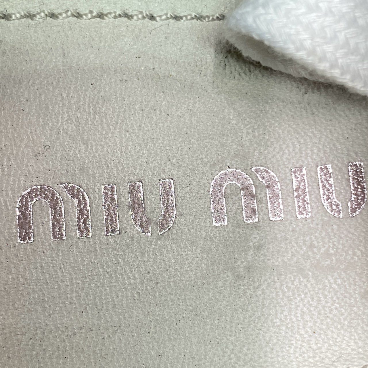 3l19 miumiu ミュウミュウ バックグリッター レザースニーカー 37 ホワイト Leather ラメ シューズ