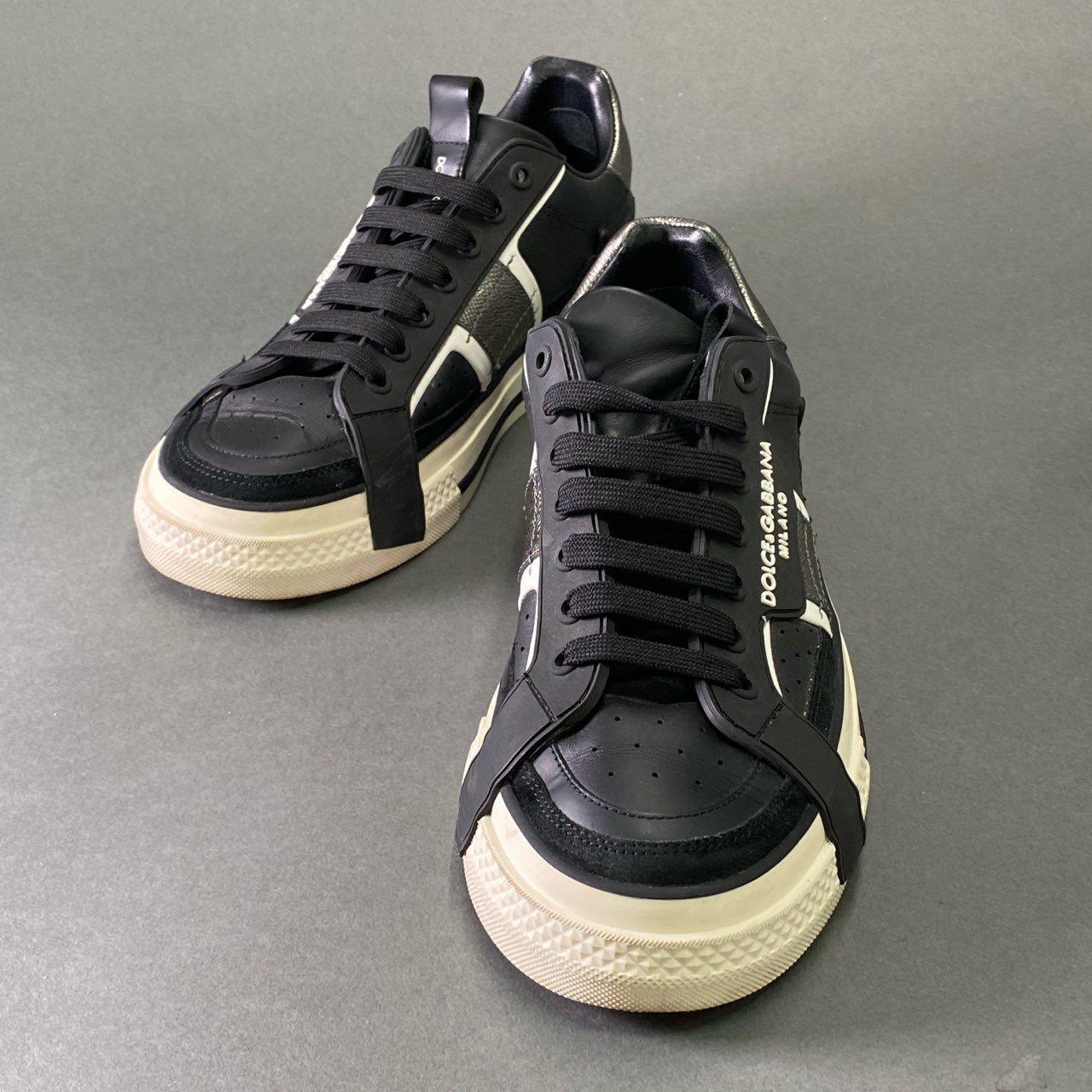 4e2 【イタリア製】DOLCE&GABBANA ドルチェ&ガッバーナ レザースニーカー ローカットスニーカー サイズ7 ブラック レザー メンズ 男性用 靴