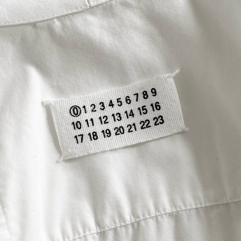 48h13 イタリア製 MAISON MARTIN MARGIELA メゾン マルタン マルジェラ ここのえ期 変形シャツ ブラウス 長袖シャツ 500C351742 サイズM ホワイト コットン レディース アーカイブ