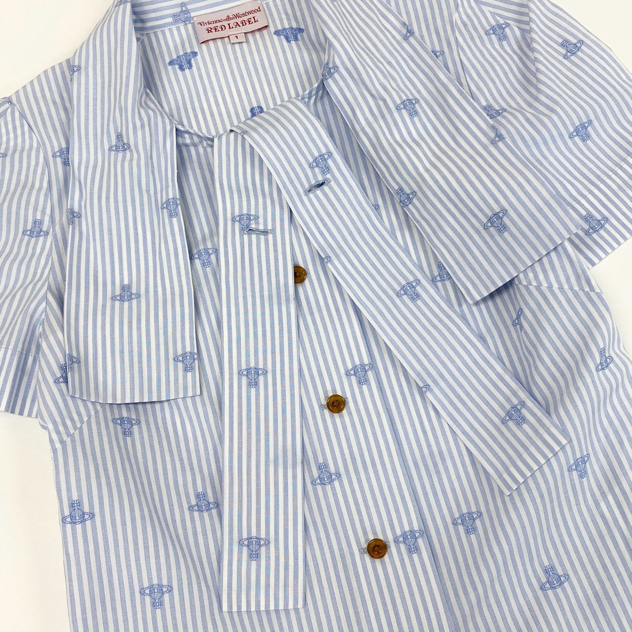 4c28 Vivienne Westwood RED LABEL ヴィヴィアンウエストウッド レッドレーベル 半袖シャツ ボウタイ リボン ストライプシャツ オーブ刺繍 オーブ柄 コットンシャツ 16401M 1 ブルー ホワイト コットン100%