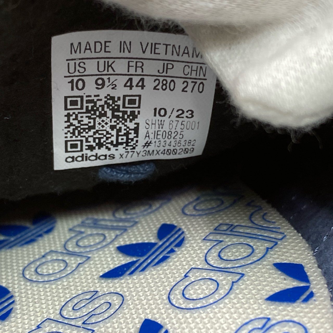 4f4 《未使用品》 adidas アディダス LONDON ロンドン スニーカー IE0825 28cm ネイビー スエードレザー シューズ 箱付き