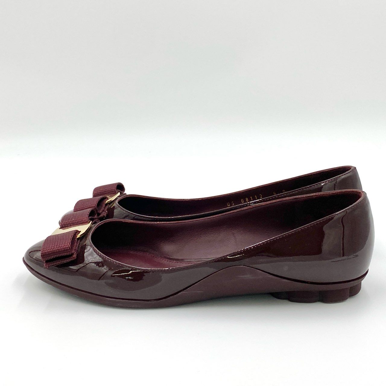 1h7 Salvatore Ferragamo サルヴァトーレ フェラガモ VARA ヴァラリボン エナメルフラットシューズ 6D ワインレッド パテントレザー パンプス 箱付き