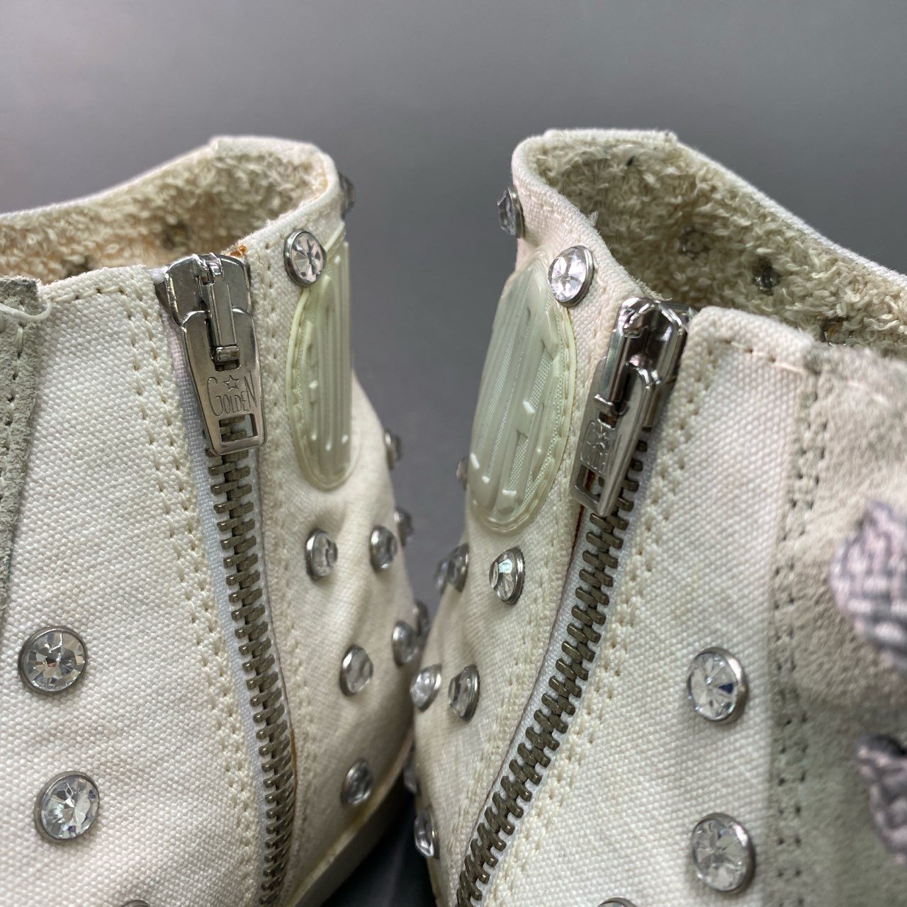 3g9 GOLDEN GOOSE ゴールデングース ヴィンテージ加工 ビジュークリスタル ハイカットスニーカー 37 ホワイト レザー ダメージ加工 Vintage シューズ