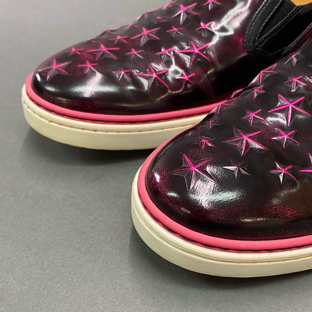 4a27 JIMMY CHOO ジミーチュウ イタリア製 132GROVE スター ローカットスニーカー スリッポンシューズ 43 ピンク レザー