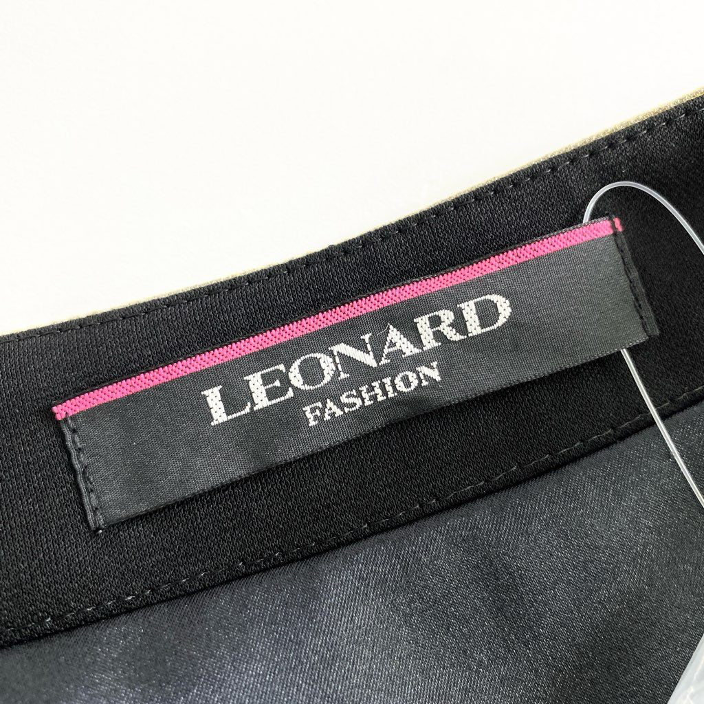 2d10-3 《美品》 LEONARD レオナール フレアスカート 総柄スカート ラインストーン装飾 サイズ36 ブラック シルク100% レディース 日本製