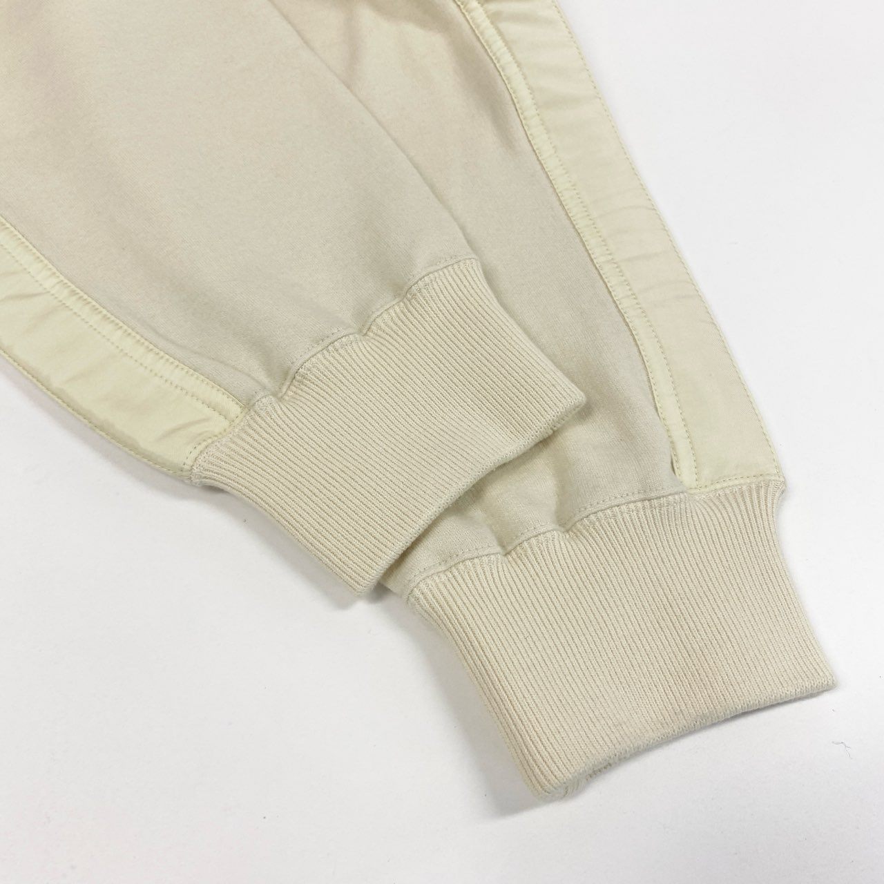 4h26 JIL SANDER + ジルサンダー サイドライン スウェットパンツ ボトムス 裏起毛 イージーパンツ リブ J40KA0158 32 クリーム ウール コットン レディースo07t