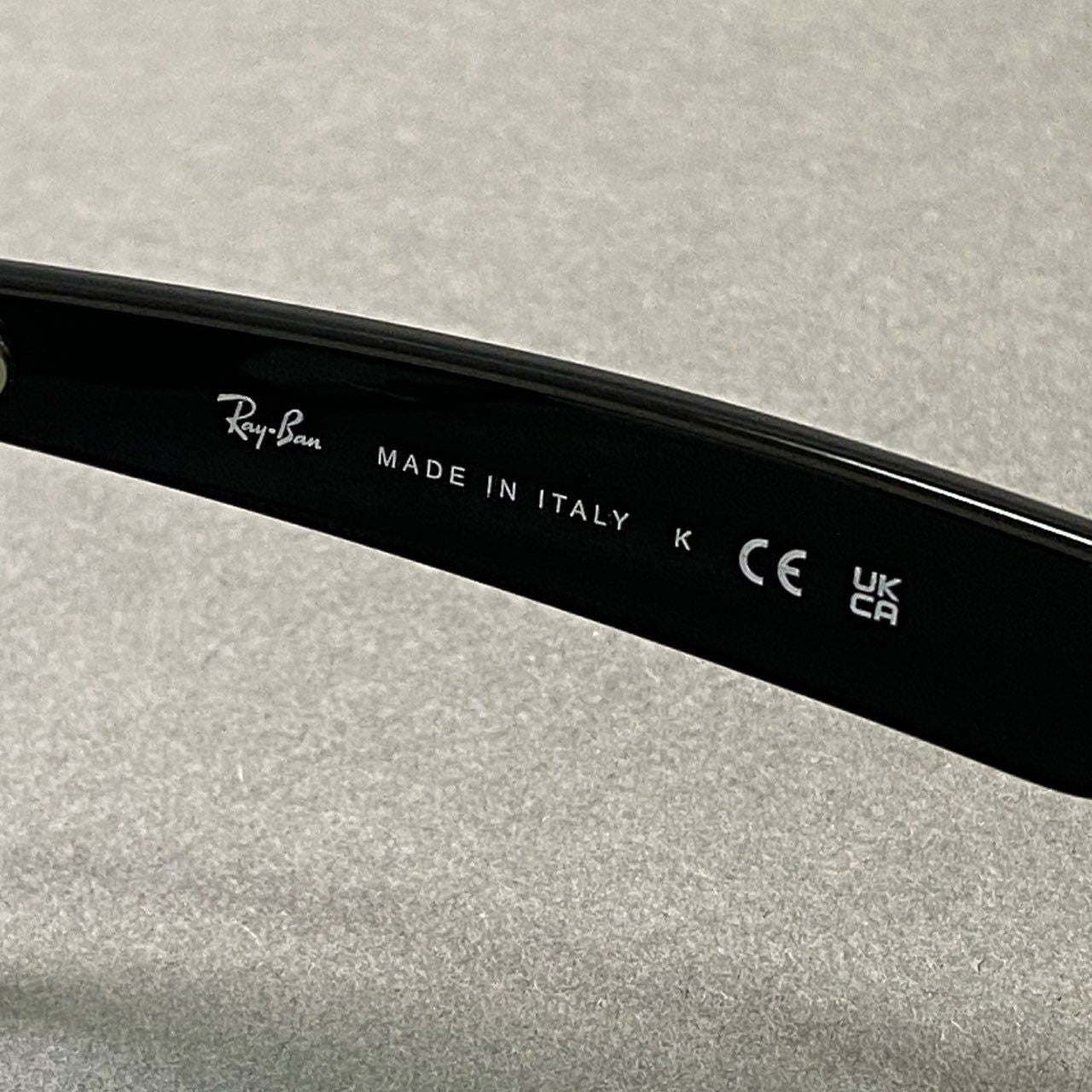 a27① Ray Ban レイバン NEW WAYFARER CLASSIC ウェイファーラー サングラス アイウェア RB2132-F 55□18-140 ブラック ブルー