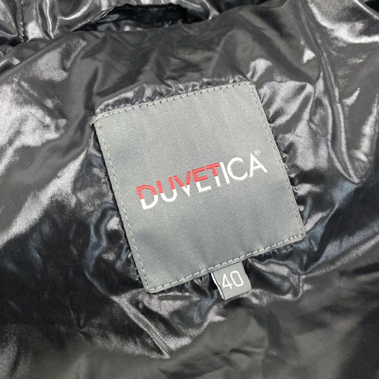 73j28 《美品》 DUVETICA デュベティカ 取外しファー付き グースダウンジャケット 40 グレー ラメ入り GOOSE DOWN JACKET 女性服t18r