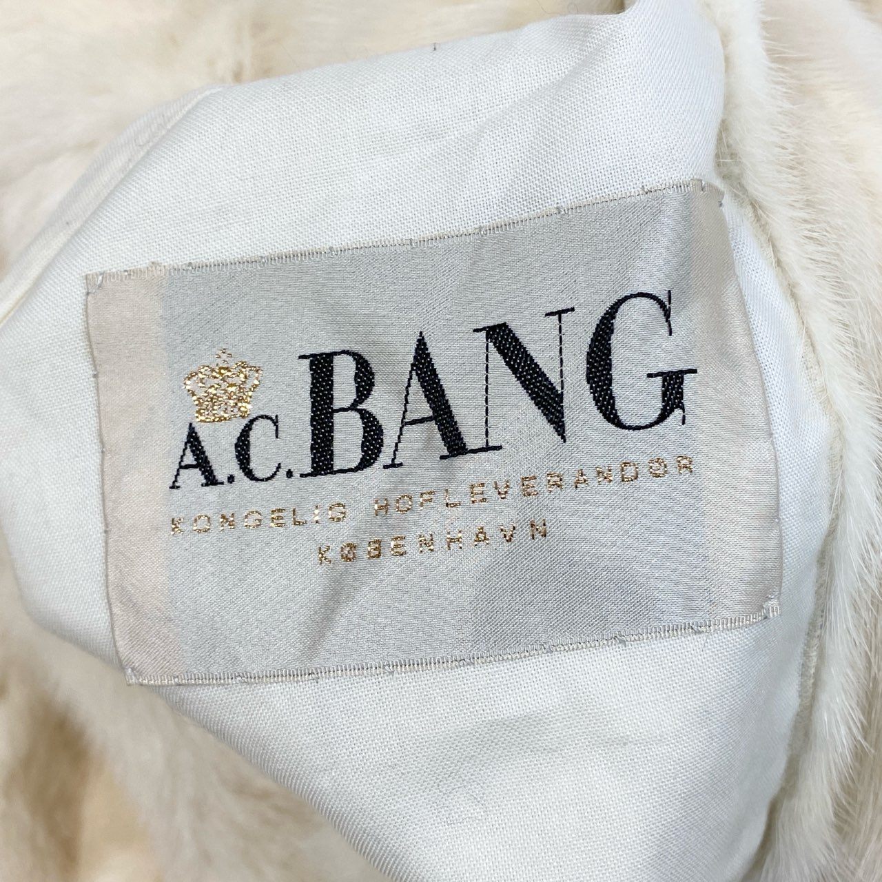 20k2《希少》 ショール付き パールミンク ロングコート 98cm ホワイト 最高級本毛皮 ノーカラー 裾広がり PEARL MINK FURt18r