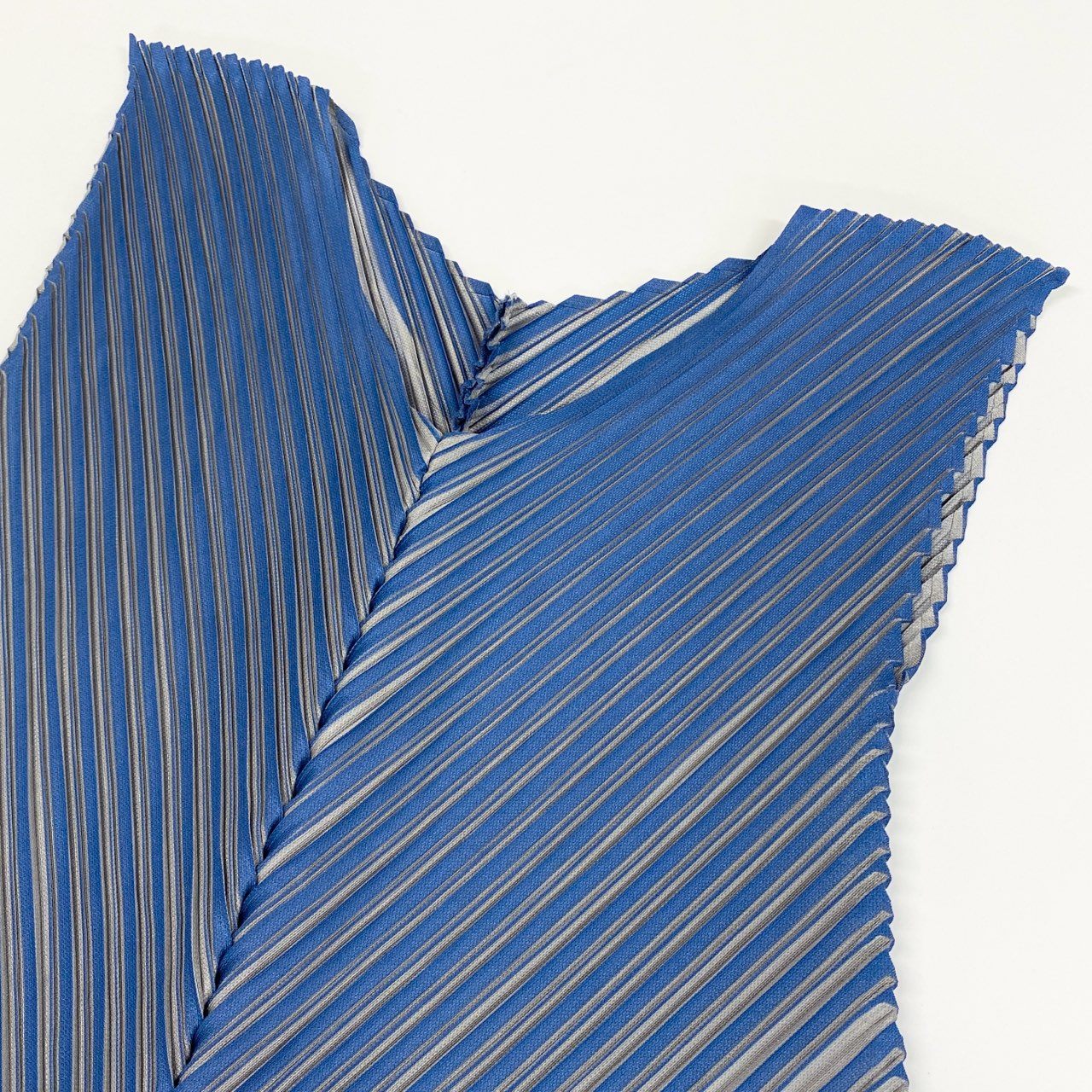 3a27 PLEATS PLEASE ISSEY MIYAKE プリーツプリーズ イッセイミヤケ ノースリーブワンピース チュニック トップス プルオーバー PP43-JT725 3 ブルー 日本製