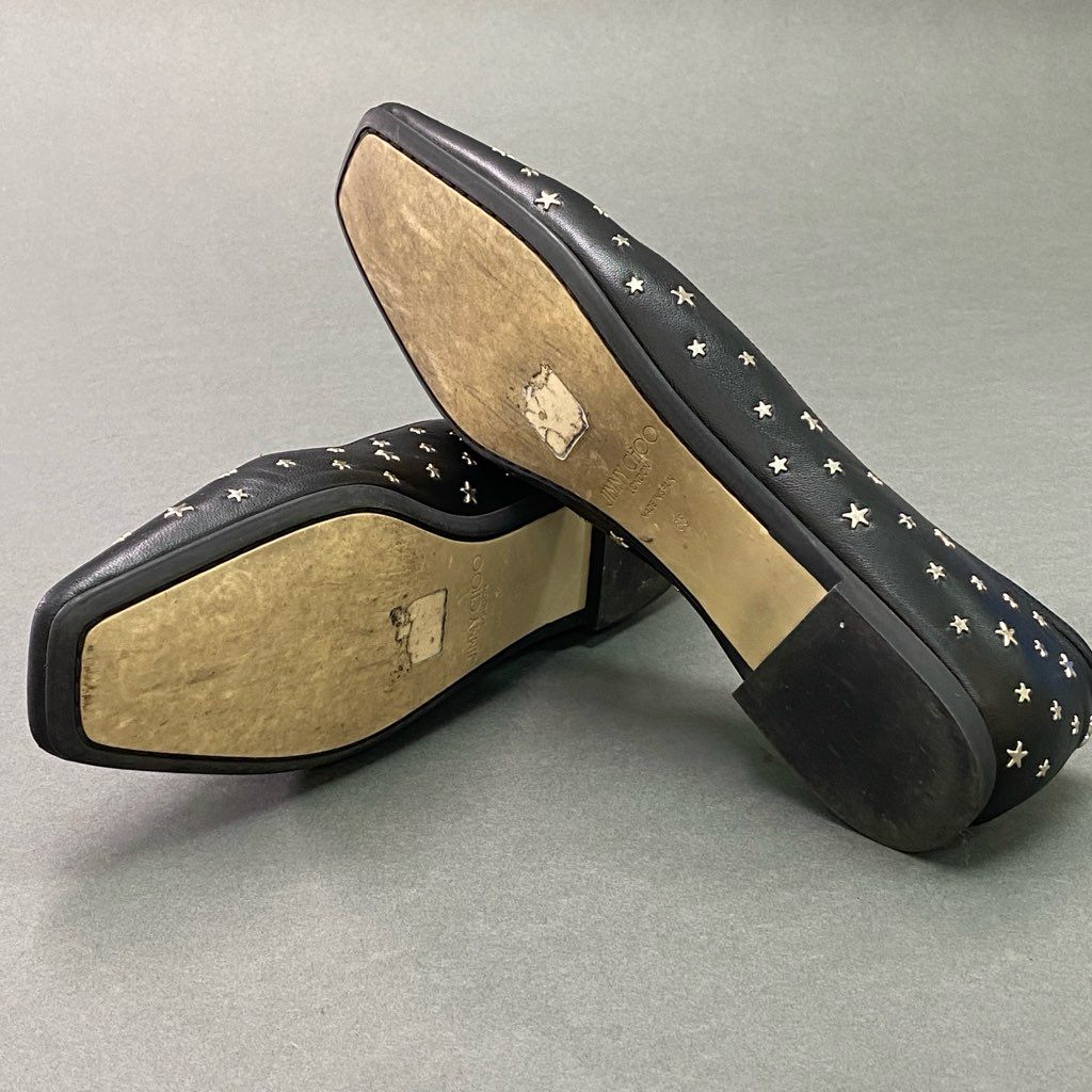 7d7 JIMMY CHOO ジミーチュウ スタースタッズ フラットシューズ パンプス JCロゴ レザーパンプス 星柄 スクエアトゥ 38 ブラック