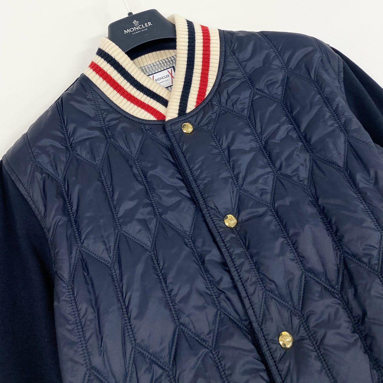 35l27 MONCLER GAMME BLEU モンクレール ガムブルー MAGLIA CARDIGAN ウール切替 中綿ジャケット C23918409600 L ネイビー