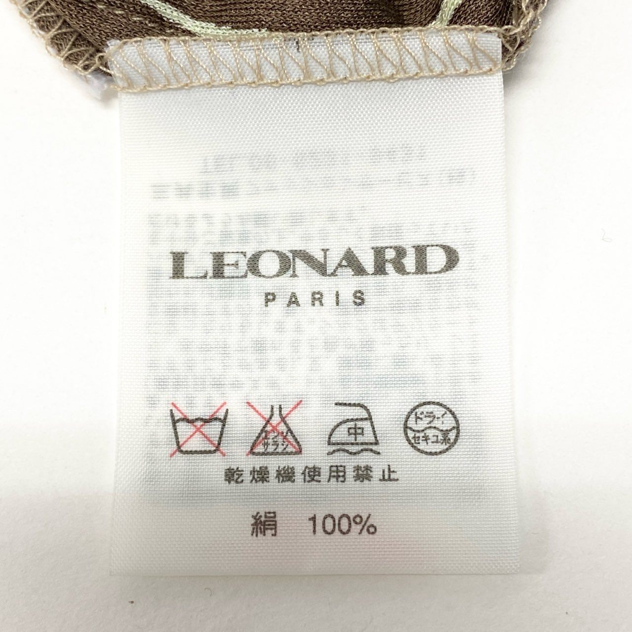 11b6 LEONARD レオナール 九分袖ワンピース 膝丈ワンピース 美しい花柄プリント 44サイズ ブラウン シルク100% レディース 女性用u02t