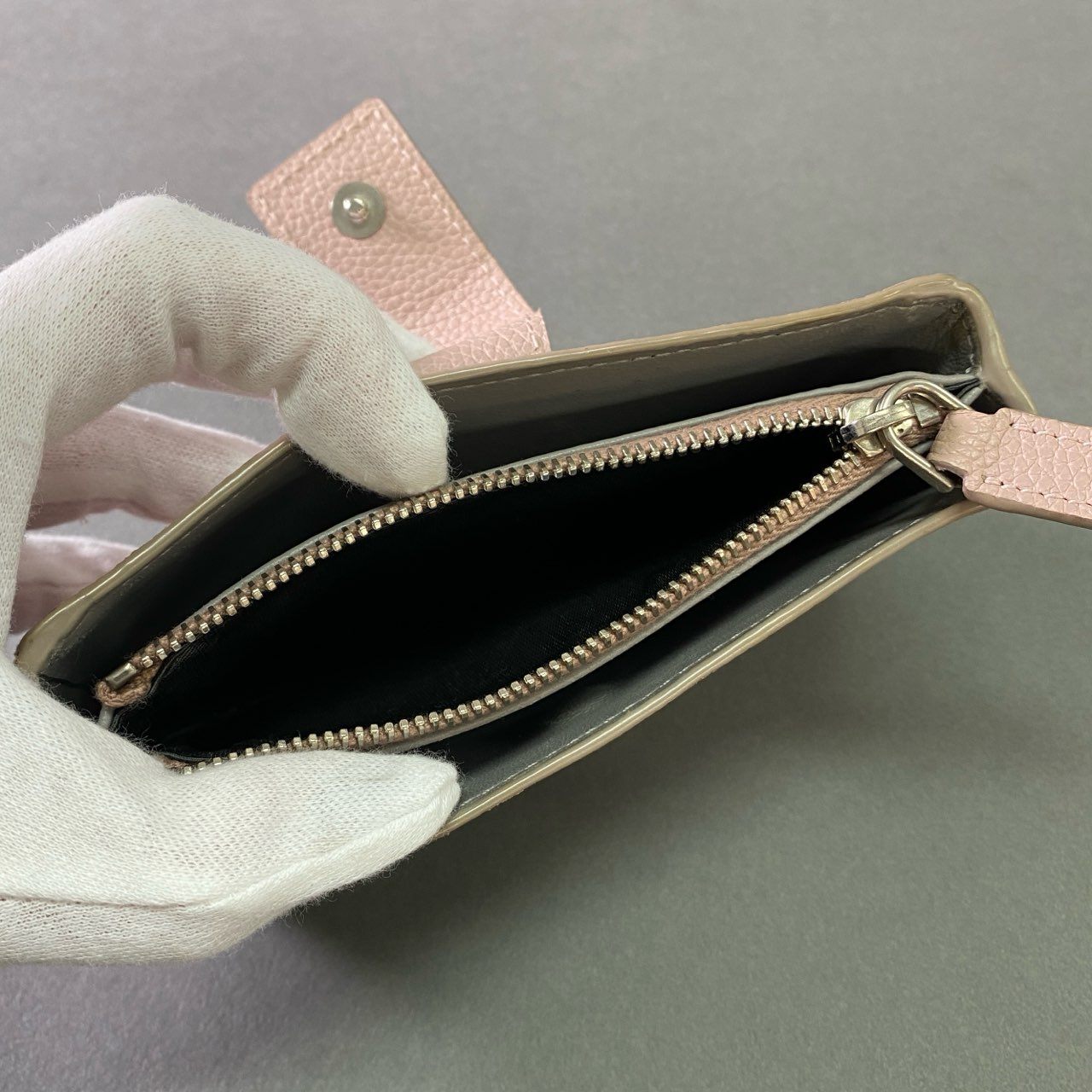 l12 Alexander McQueen アレキサンダー マックイーン スカルボタン コインカードケース ピンク レザー 財布 ウォレット イタリア製