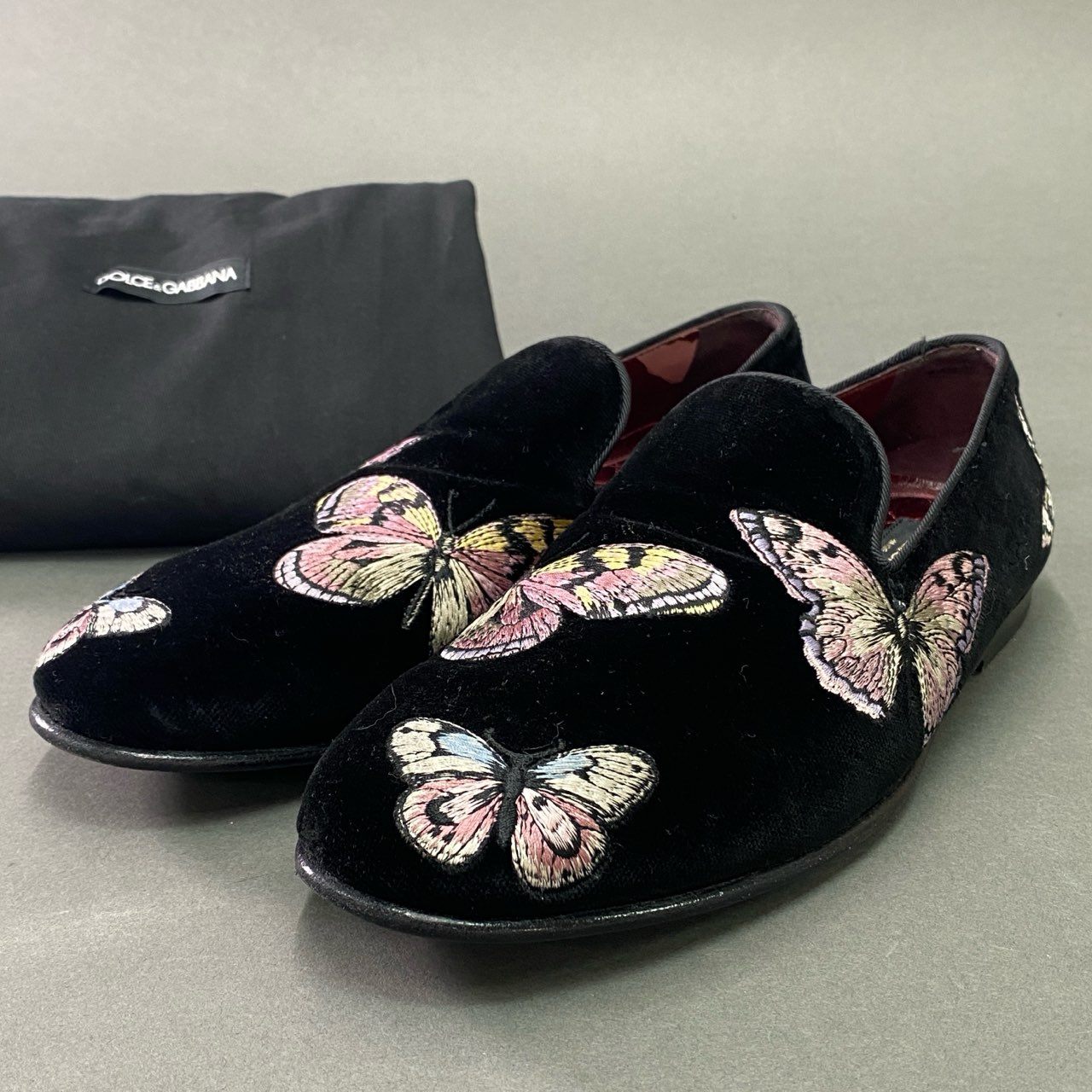 8b14 DOLCE&GABBANA ドルチェアンドガッバーナ バタフライ刺繍 オペラシューズ 7 ブラック ベロア 蝶 スリッポン ローファー D&G ドルガバ イタリア製