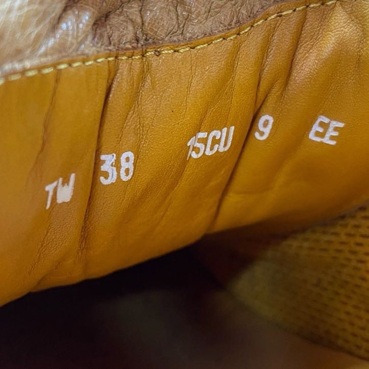 7d2 《希少》 Salvatore Ferragamo サルヴァトーレ フェラガモ オーストリッチ スニーカー 9 茶系 レザー FLORENCE フローレンス イタリア製