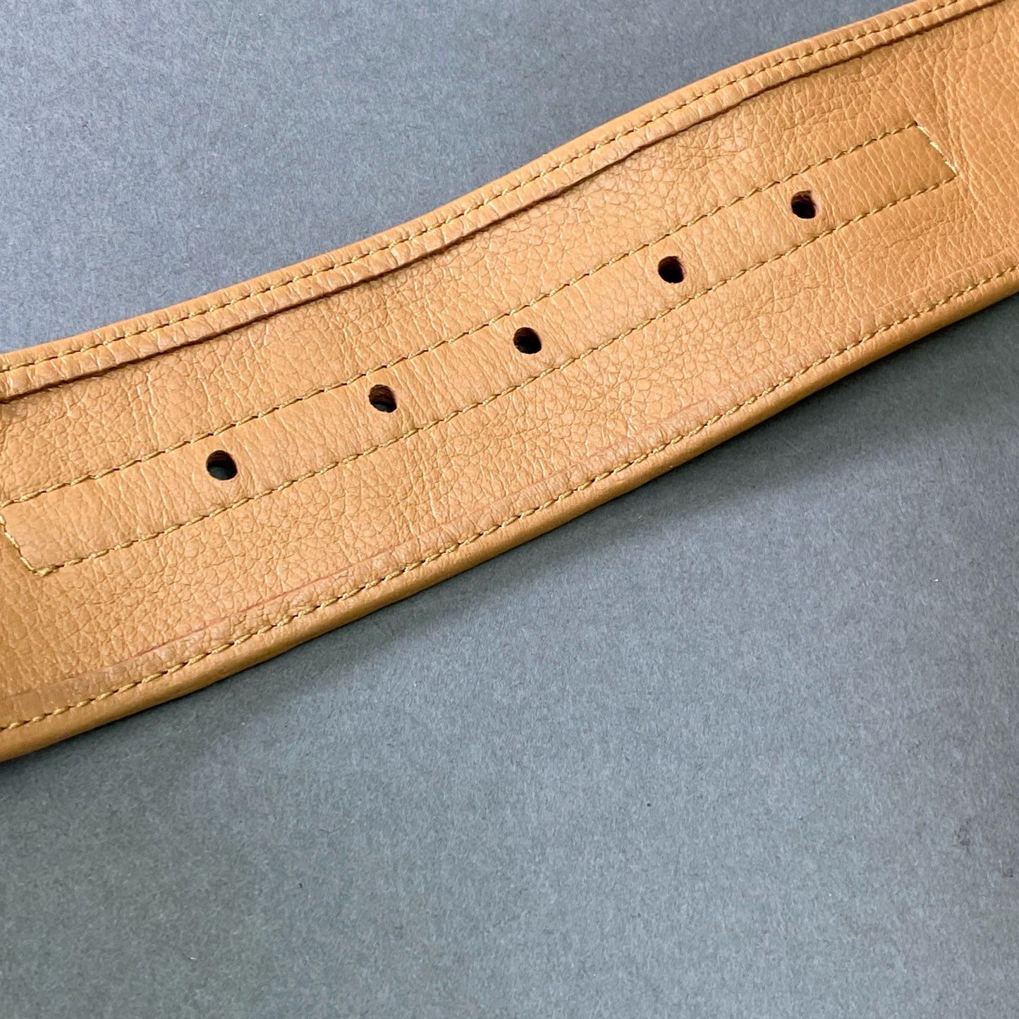e8 《美品》 Max Mara マックスマーラ 編み込み レザーベルト S ブラウン ゴールド Leather イントレチャート