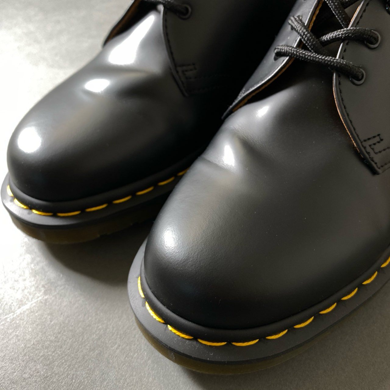 8g28 Dr.Martens ドクターマーチン 3ホールブーツ レザーシューズ 1461 59 US9 ブラック レザー メンズ 男性用 靴
