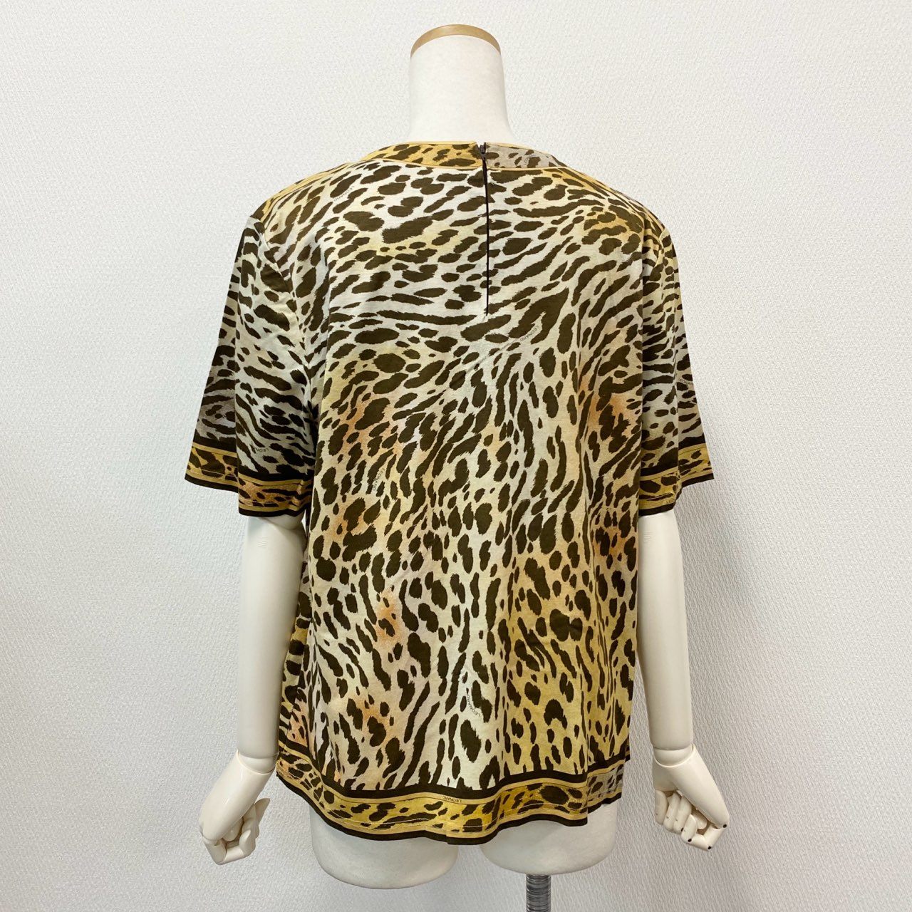 49l6 LEONARD レオナール レオパードプリント Vネックカットソー LL ブラウン系 日本製 大きいサイズ Tシャツ ヒョウ柄