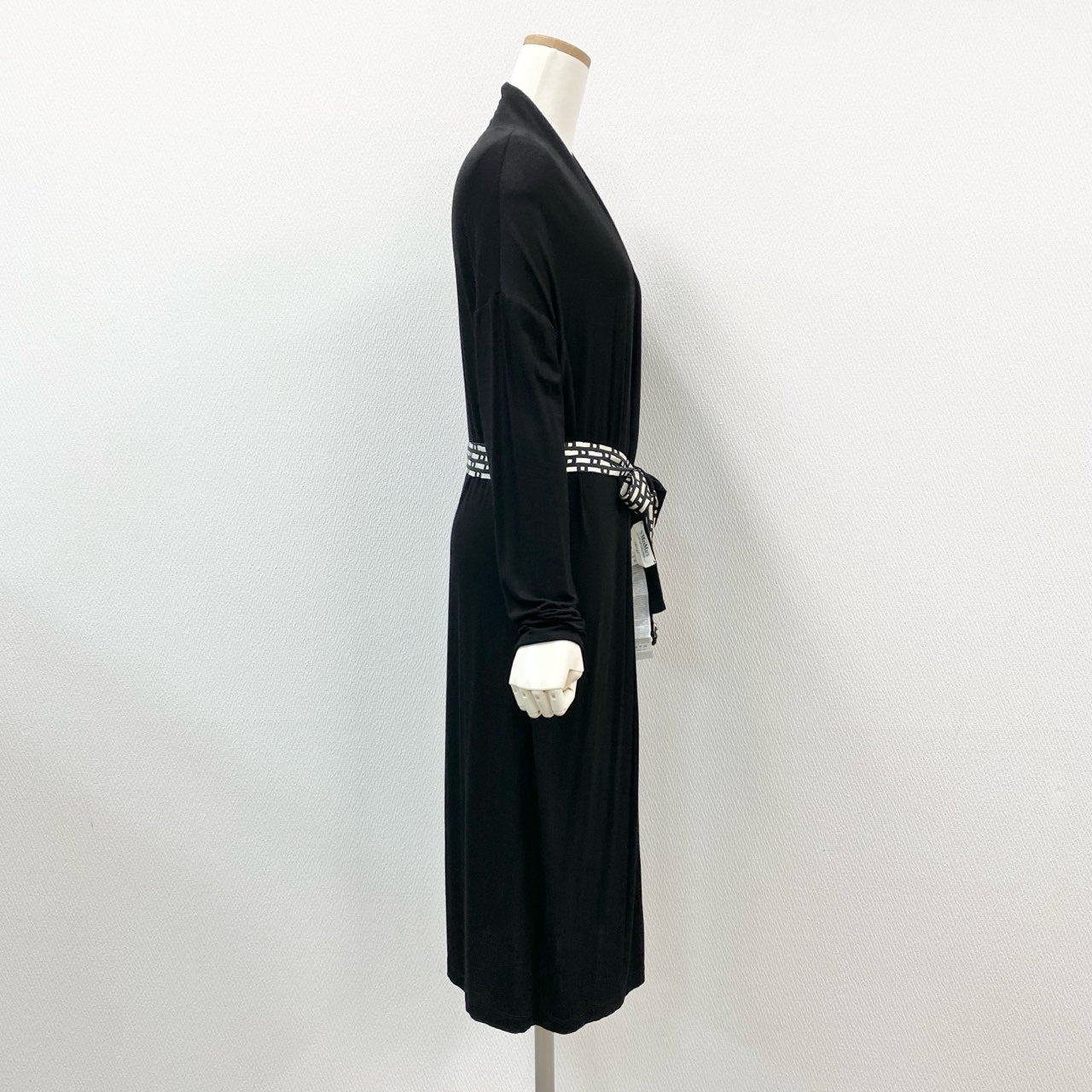 53j17 `S MaxMara エスマックスマーラ TIMELESS ロングニットカーディガン 羽織 ロングスリーブ ウエストリボン レディース 女性用 M ブラックu02t