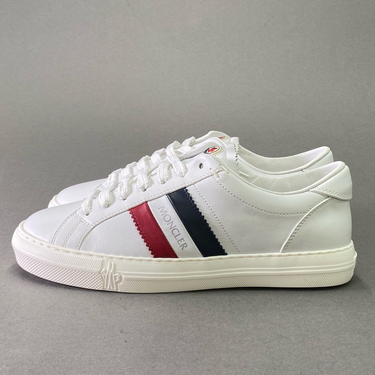2d22 《未使用》 MONCLER モンクレール NEW MONACO ニューモナコ スニーカー 40 ホワイト レザー トリコロール 軽量 シューズ 箱付き