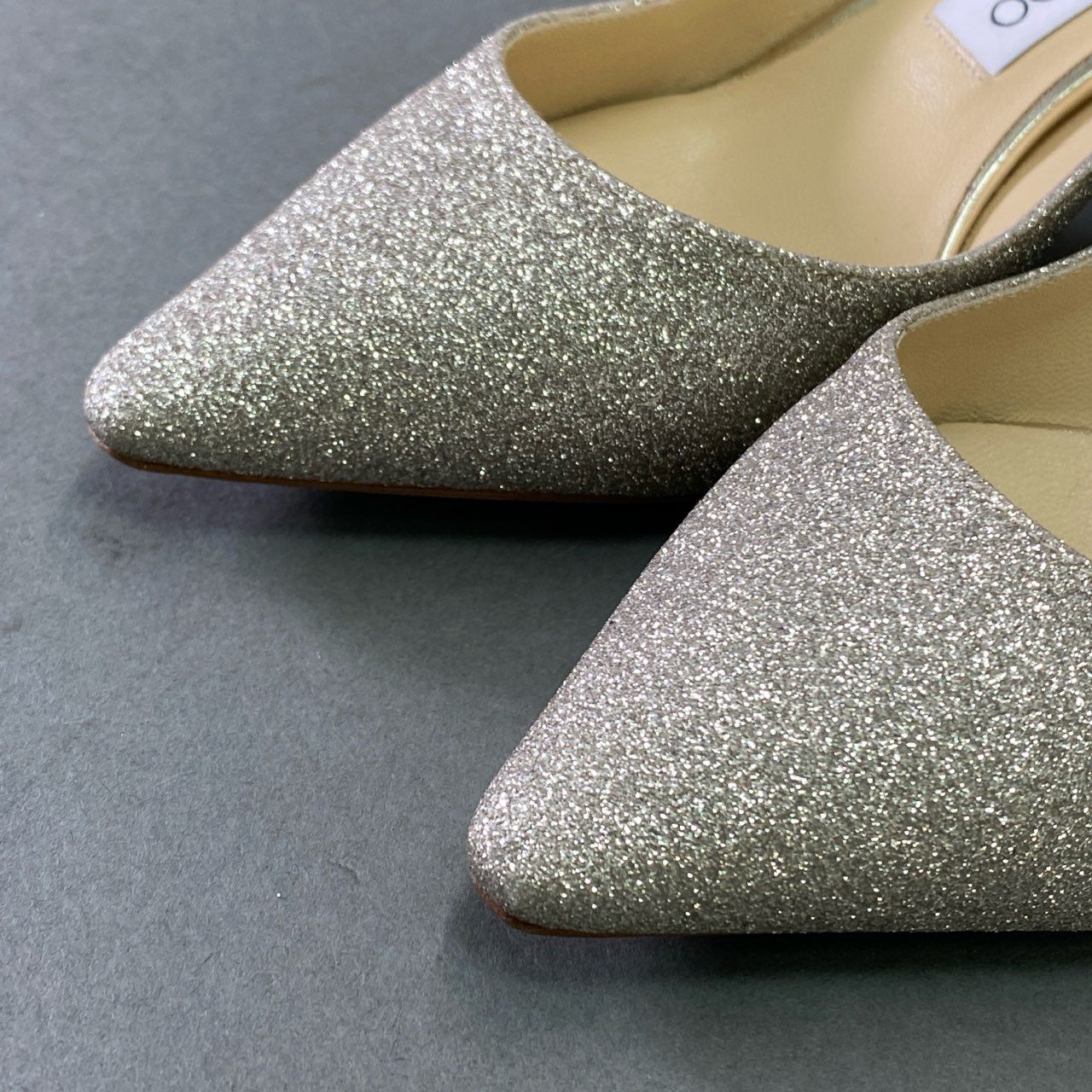2f23 《美品》 JIMMY CHOO ジミーチュウ グリッター ラメパンプス 36 シルバー 結婚式 パーティ シューズ 保存袋付き