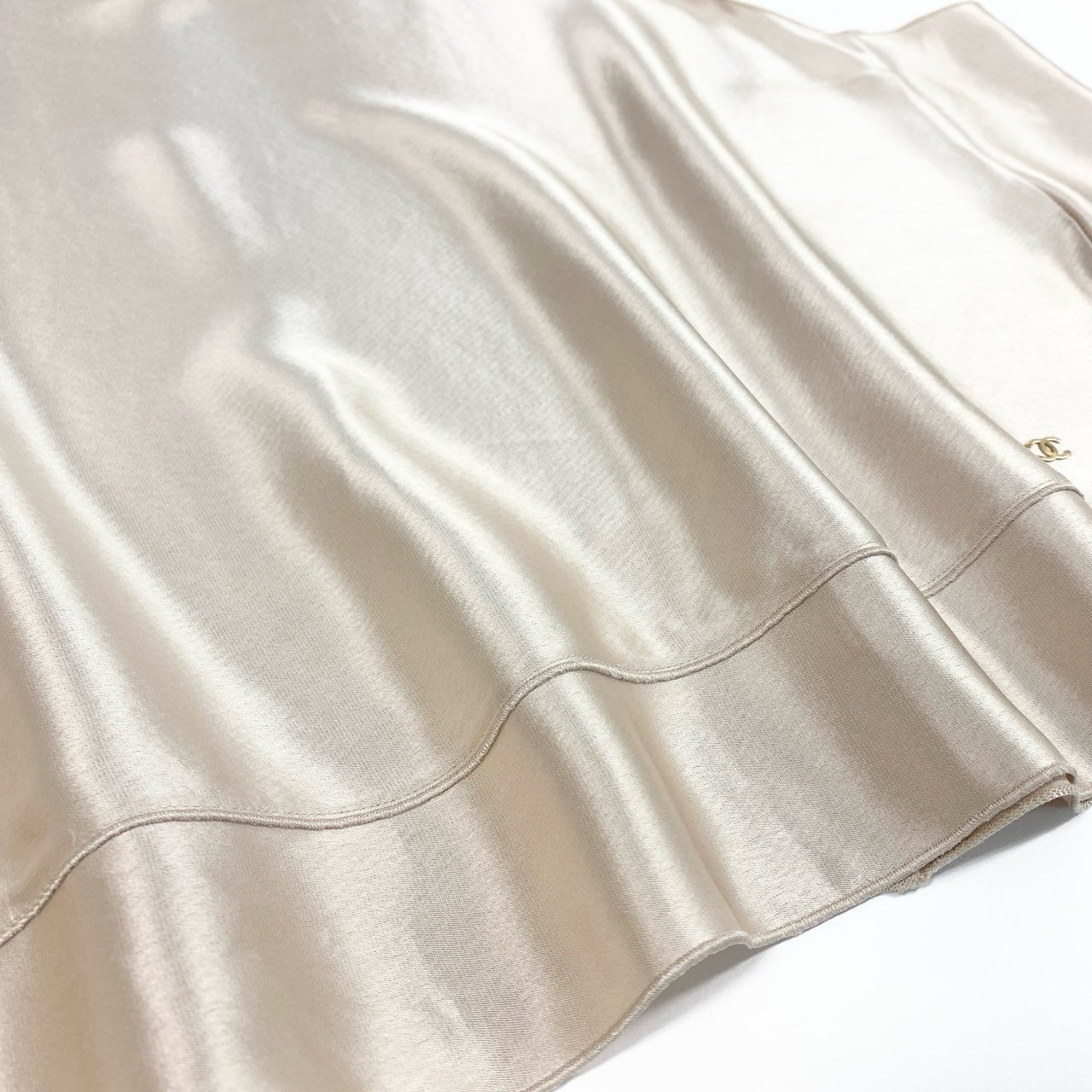 45j10 CHANEL シャネル ノースリーブシャツ トップス ココマーク P16699V09393 38サイズ ベージュ レディースu02t