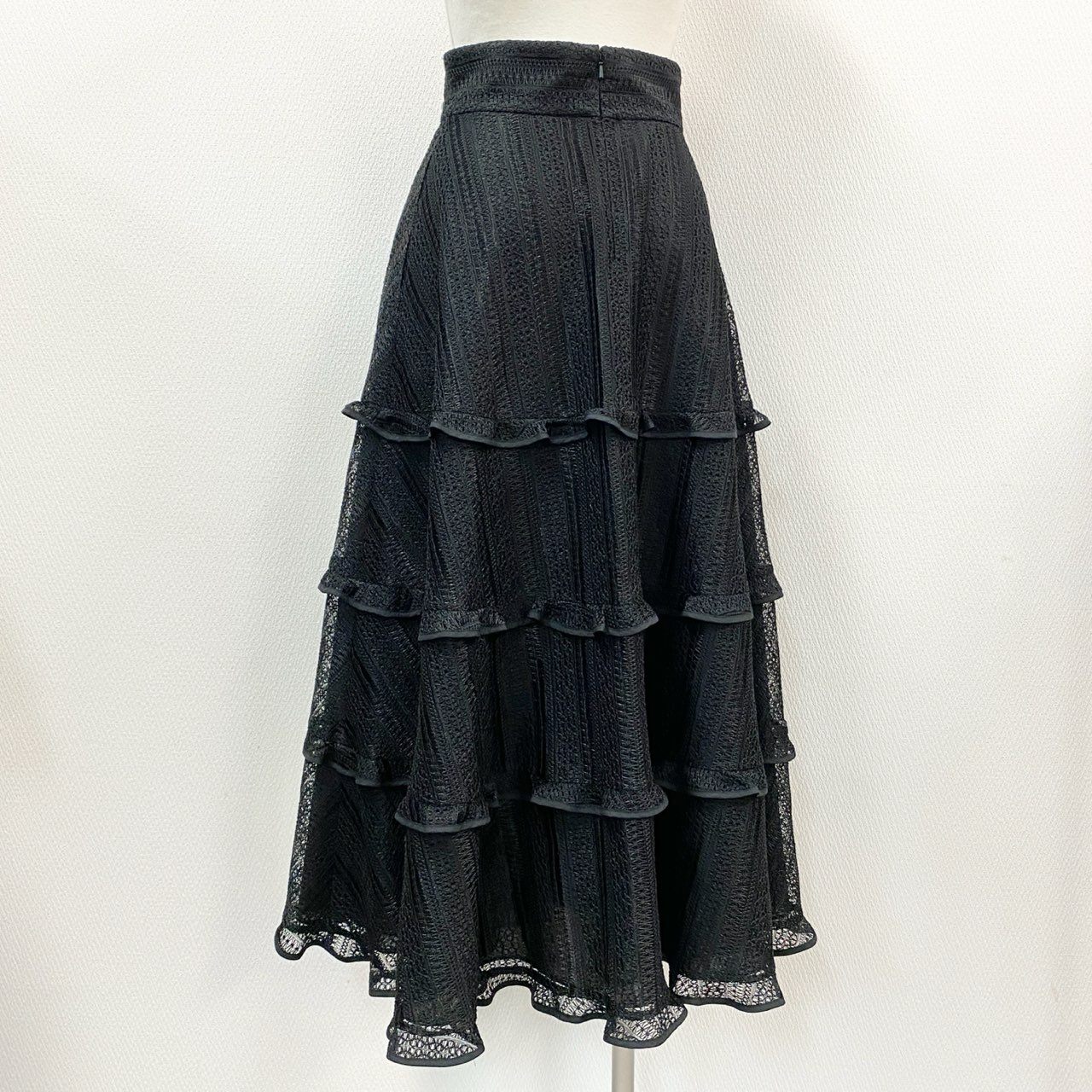 54l25 1《美品》 ADEAM アディアム フォクシー 42794 ハイビスカススカート ロングスカート ティアード サイズ0 ブラック ポリエステル100% レディース 日本製
