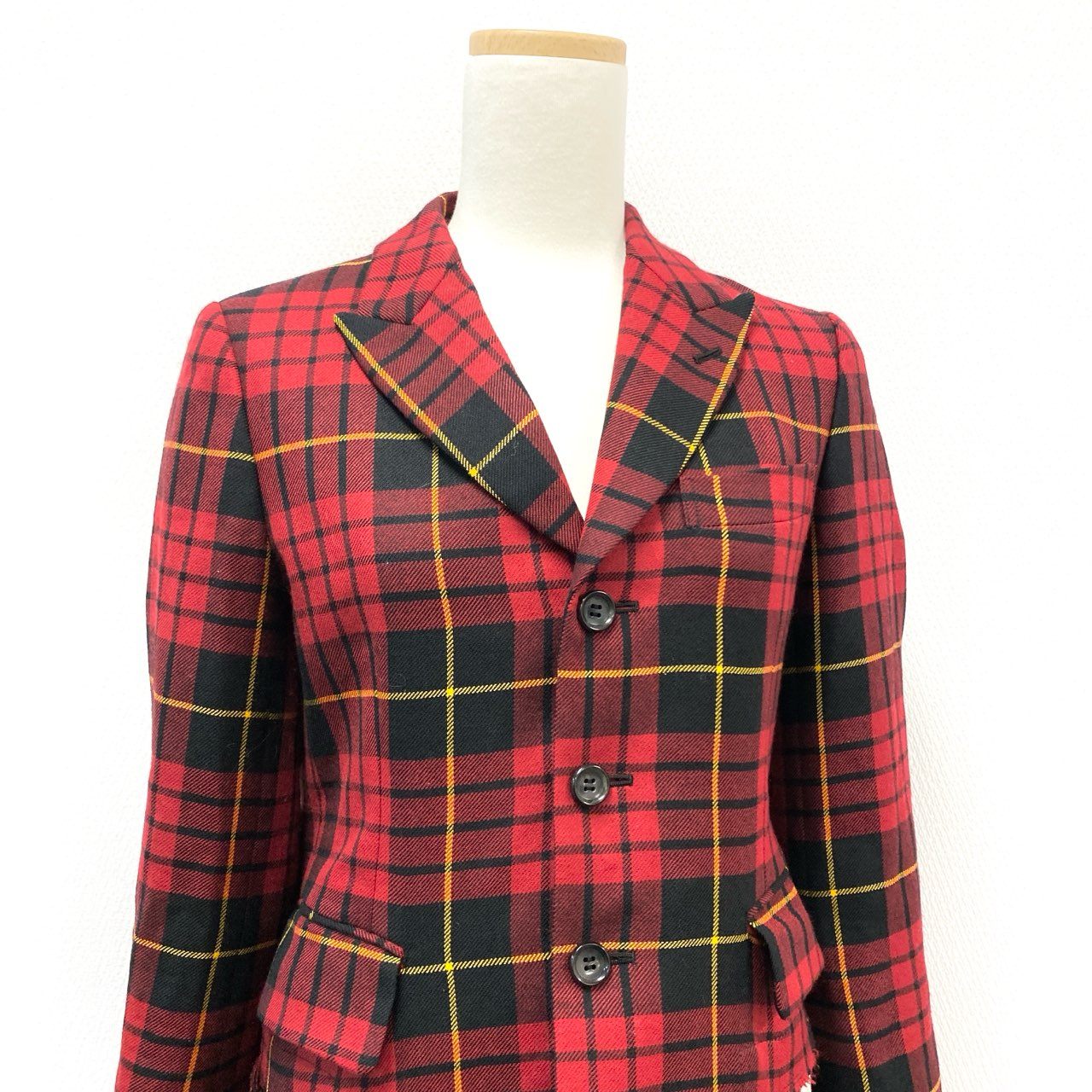 72j15 COMME des GARCONS コムデギャルソン 2017SS タータンチェック アシンメトリー カットアウト シングルコート 日本製 GS-J015 XS レッド ウール レディースo07t