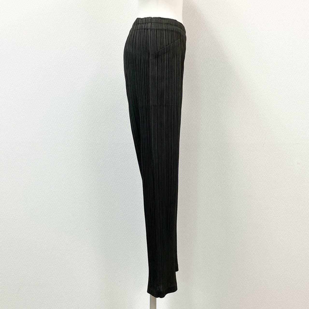 59e9 PLEATS PLEASE プリーツプリーズ プリーツパンツ ボトム PP83-JF414 サイズ3 チャコール レディース 女性用