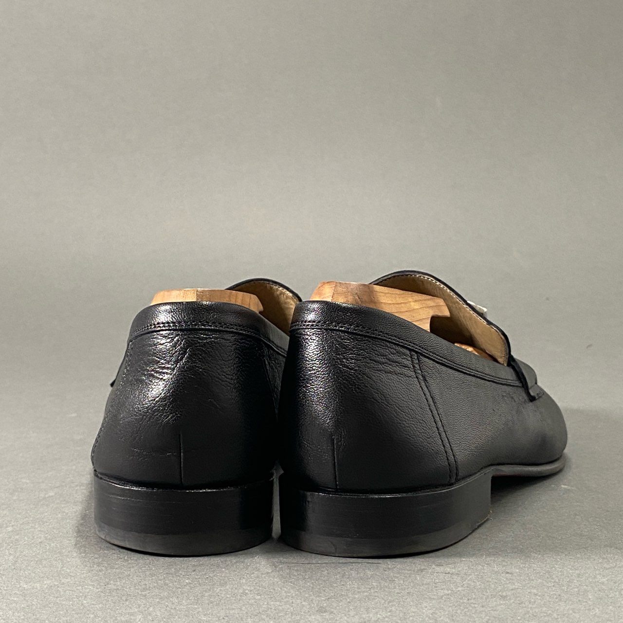 3i27 HERMES エルメス モカシンパリ Hロゴ 金具 ローファー スリッポン シューズ コンスタンス 40 ブラック レザー