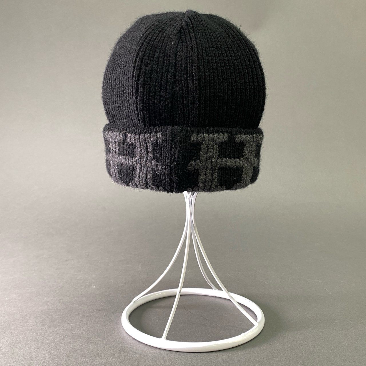 l23 HERMES エルメス イタリア製 カシミヤ100% Hロゴ ニット帽 ブラック グレー cashmere ビーニー