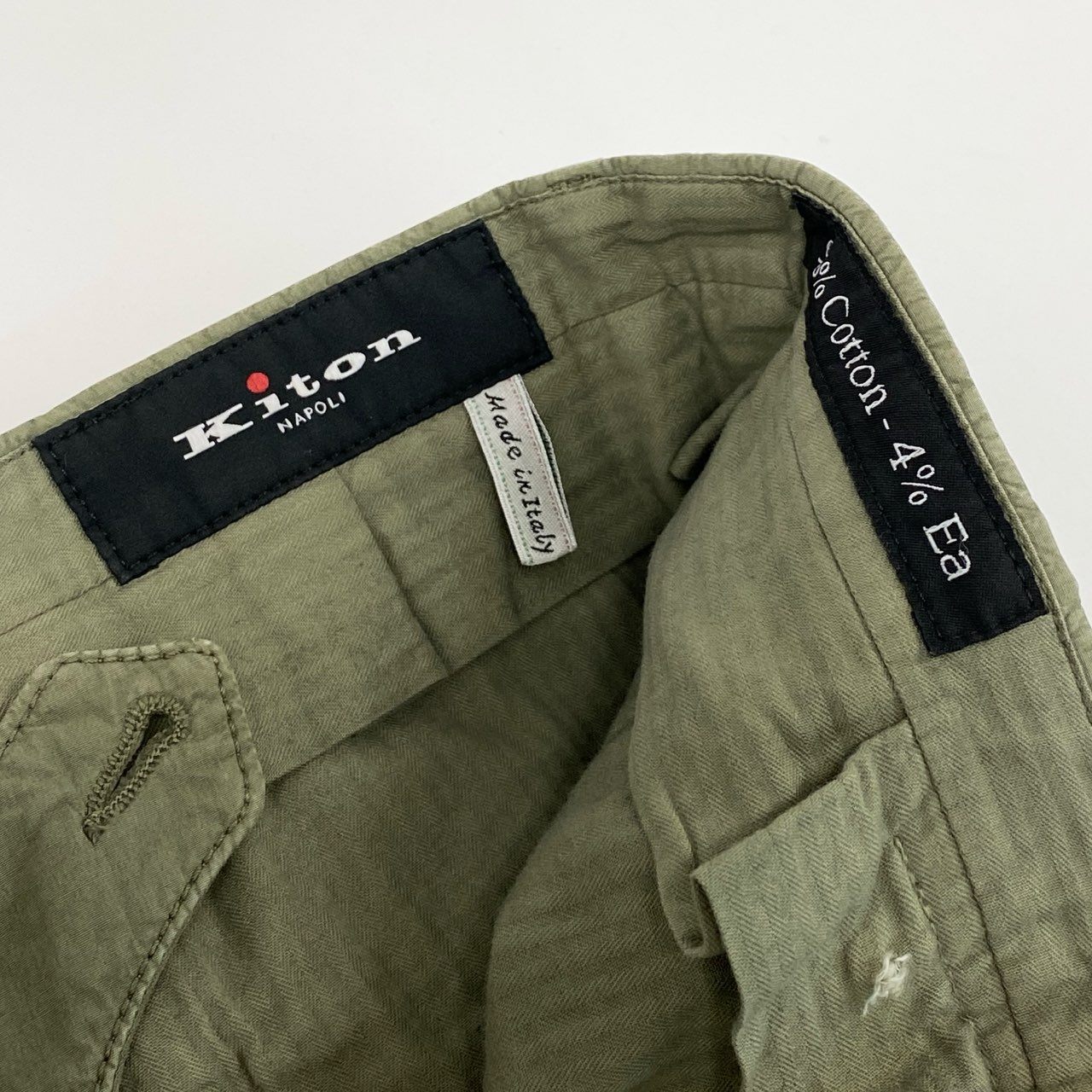22f13 《美品》 Kiton NAPOLI キートン キトン カーゴパンツ ボトムス サイズ32 カーキ コットン ポリウレタン メンズ 紳士服 イタリア製