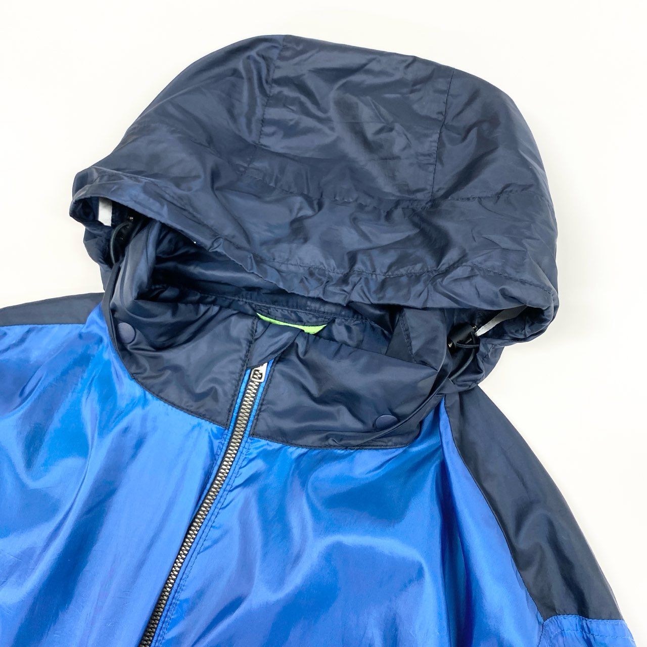 45j10 HUGO BOSS ヒューゴボス パッカブルジャケット ウィンドブレーカー ジャケット トップス 波模様 XLサイズ ブルー系 メンズu02t
