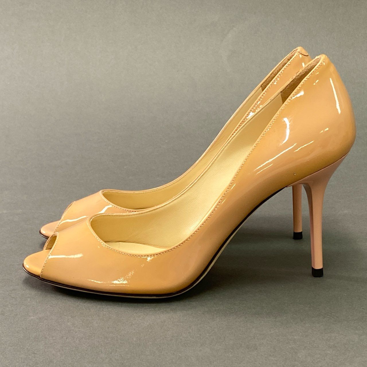 6a6 《美品》 JIMMY CHOO ジミーチュウ オープントゥ エナメルパンプス 36 ピンク パテントレザー イタリア製 シューズ 靴