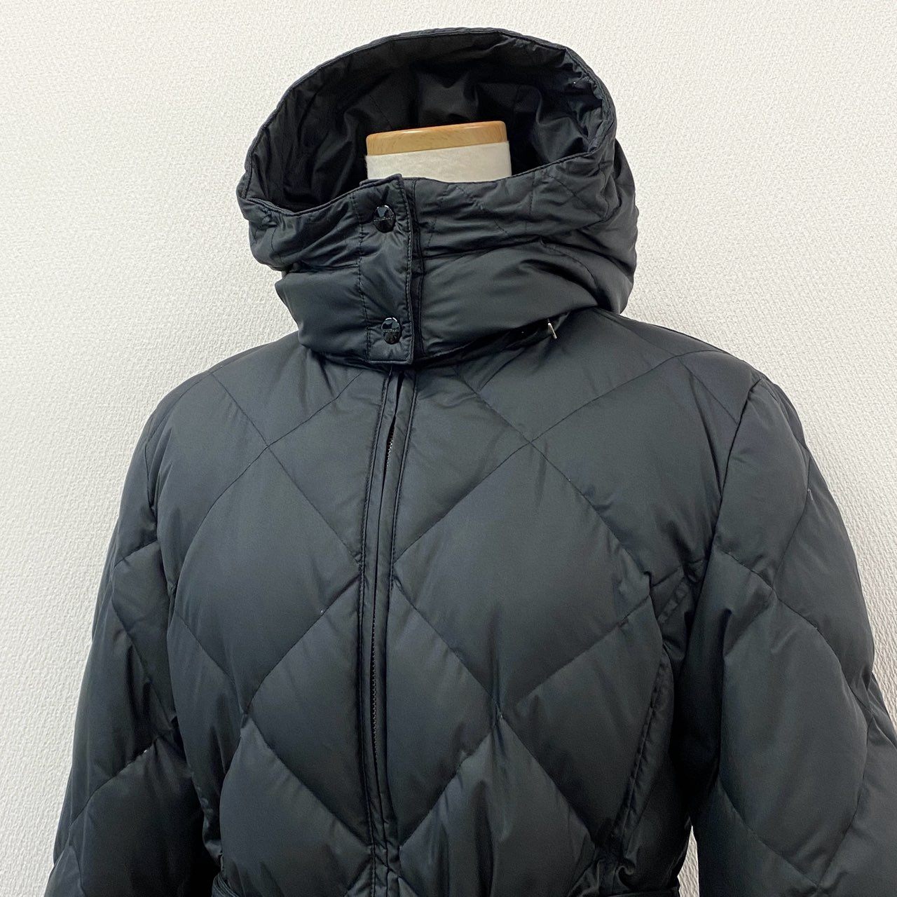 9h4 《美品》 BURBERRY LONDON バーバリー ロンドン フード付き ノバチェック ダウンコート S ブラック ダウンジャケット ベルト付き レディースt18r