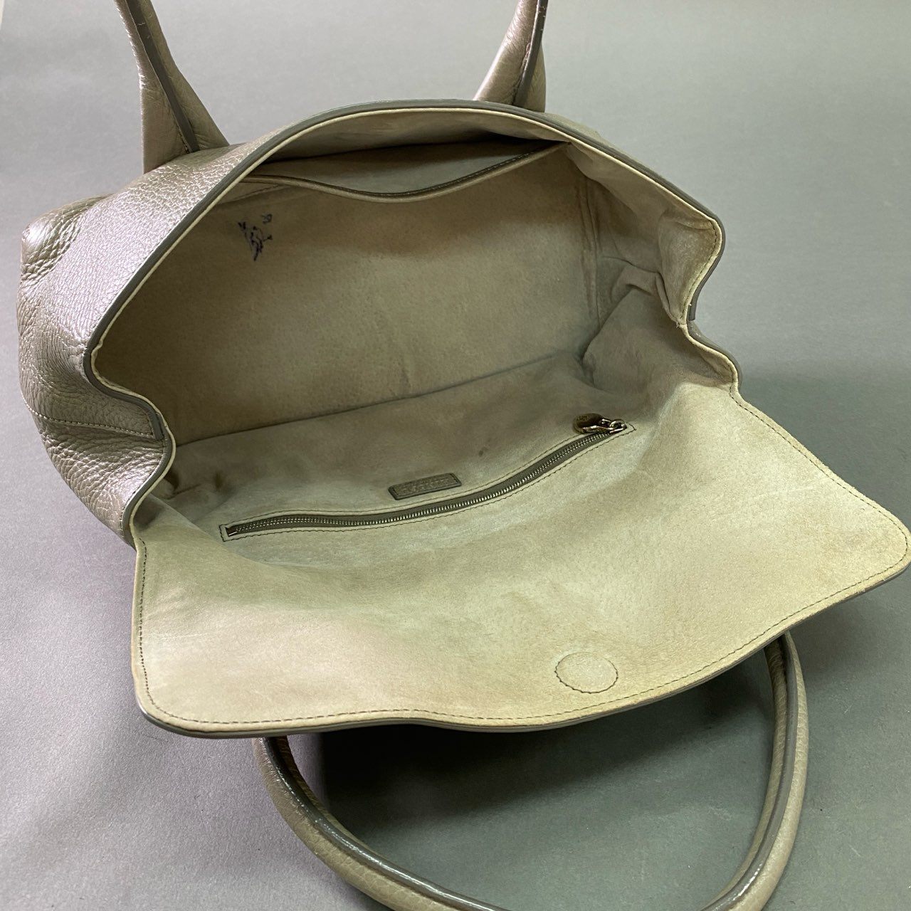 Cj28 定価¥96,800 HIROFU ヒロフ ペルーシェ レザーハンドバッグ グレー ソフトバケッタ Leather フォーマル イタリア製