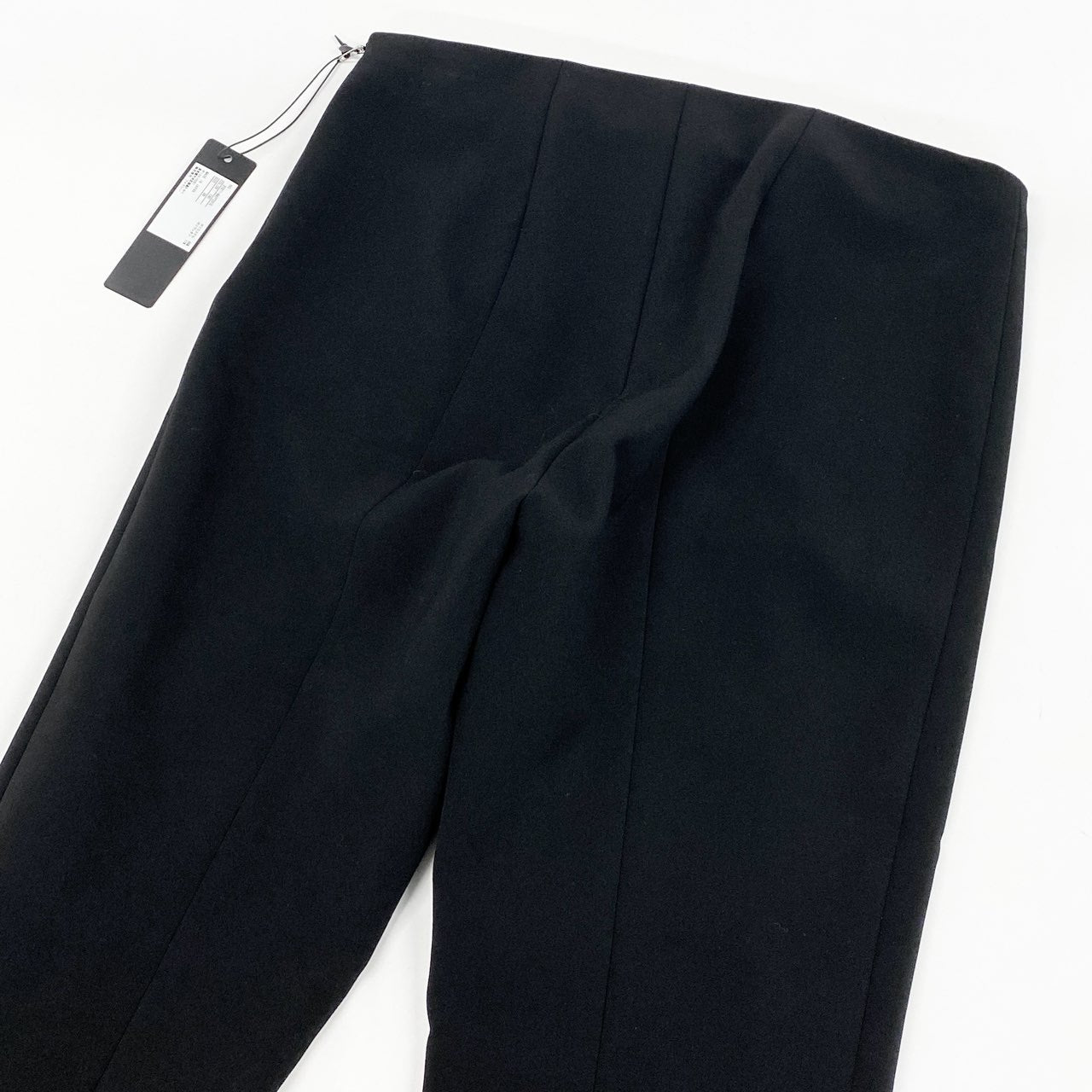 81h7《極美品》FOXEY NEW YORK フォクシーニューヨーク クロップドパンツ ストレッチパンツ 37811 38 ブラック レディース 女性用k02i
