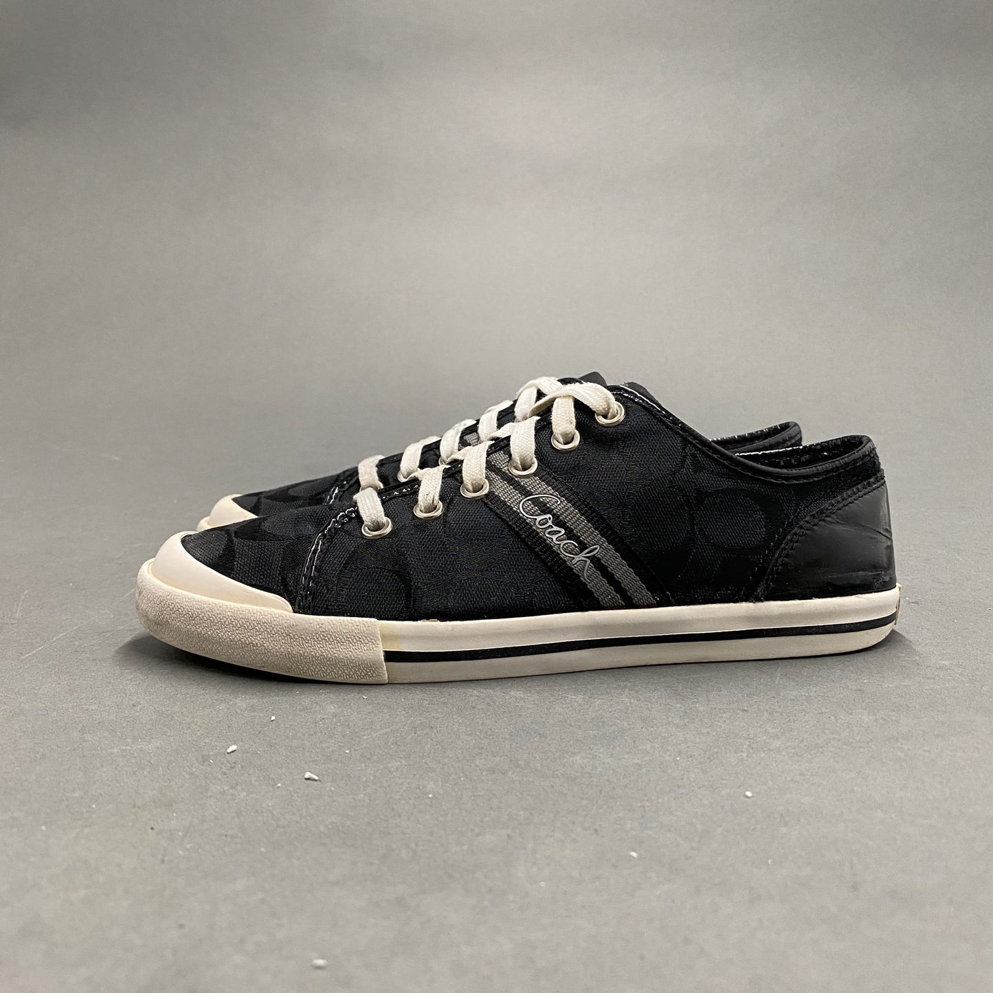 3k14 COACH コーチ ローカットスニーカー 8 1/2《25~25.5cm相当》 ブラック シグネチャー