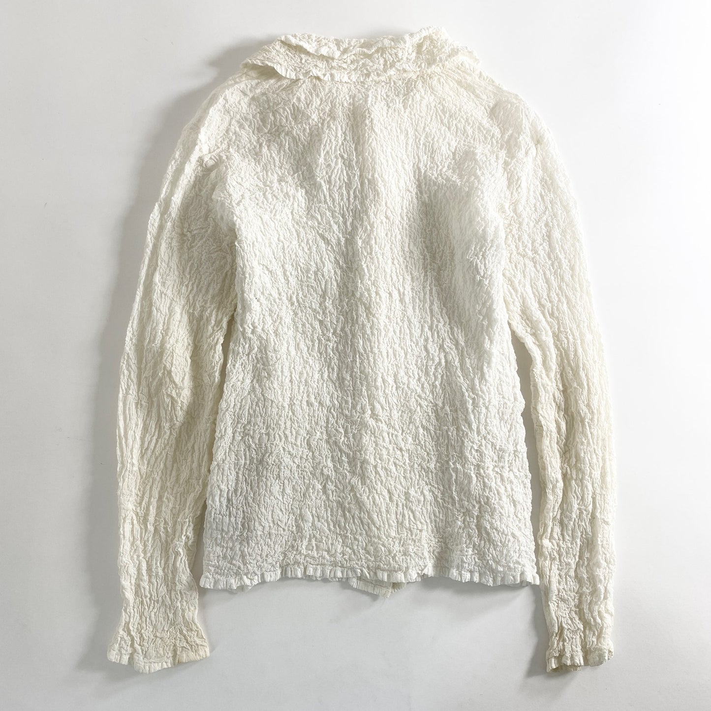 38a28 me ISSEY MIYAKE ミー イッセイミヤケ 日本製 長袖ブラウス カリフラワー シャツ ブラウス ポップコーン MI55FK128 ホワイト シワ加工