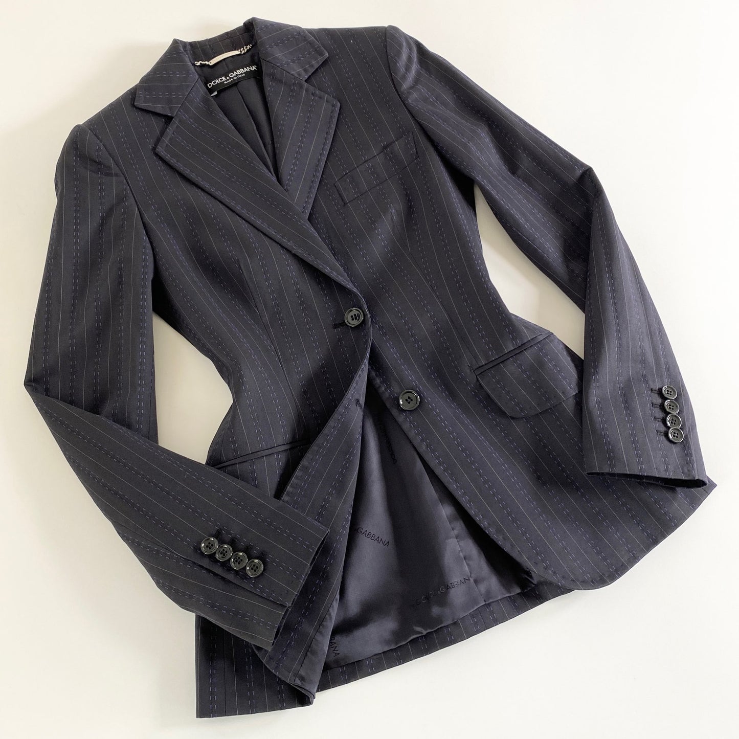 27a18 イタリア製 DOLCE&GABBANA ドルチェ&ガッバーナ テーラードジャケット 36 ブラック ストライプ スーツジャケット フォーマル 上着