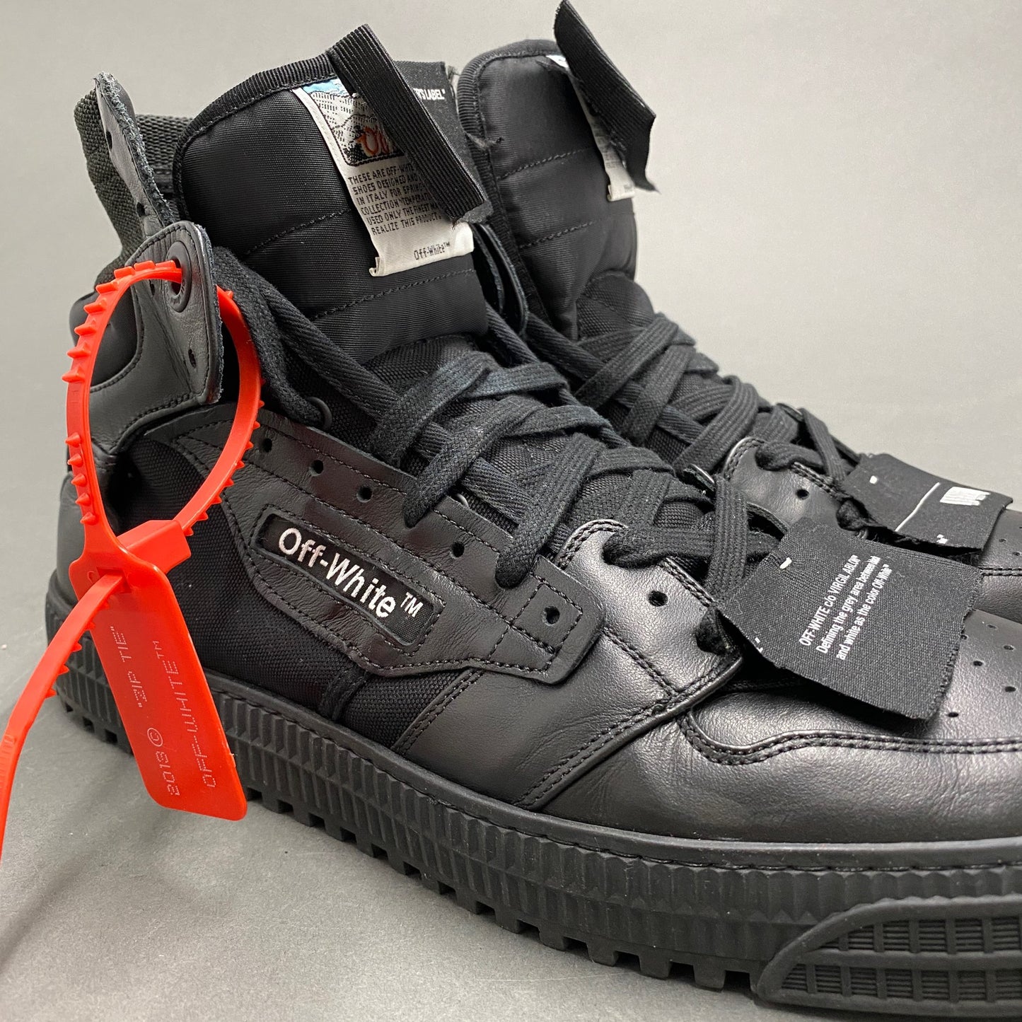2k14《美品》Off-White オフホワイト Off Court 3.0 ハイカットスニーカー 43 28cm相当 ブラック メンズ