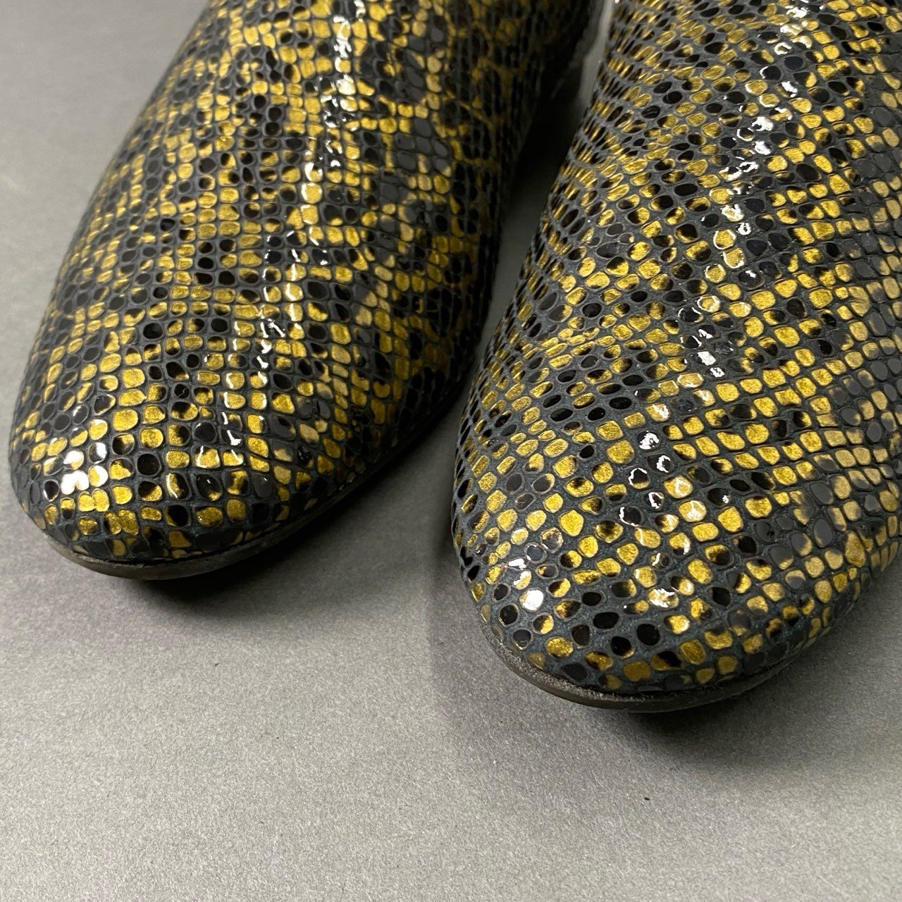 1c9 《美品》 定価¥51,700 arche アルシュ LILOU アンクルブーツ 39 ゴールド カーフレザー バックファスナー レオパード ヒョウ柄 フランス製