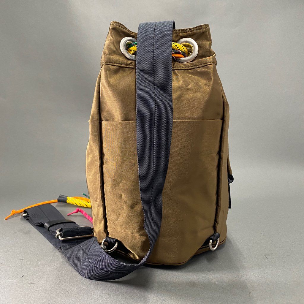 Ab8 《美品》 Vivienne Westwood ヴィヴィアン ウエストウッド ヒロープ ワンショルダーバッグ カーキ 日本製 ボディバッグ