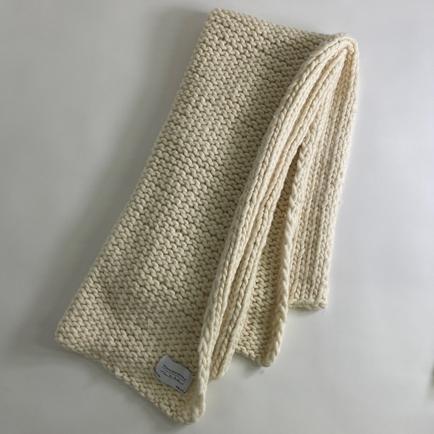a18 I Love Mr.Mittens アイラブミスターミトンズ ローゲージニットマフラー 大判ストール アイボリー HEARTWORKING KNITWEAR