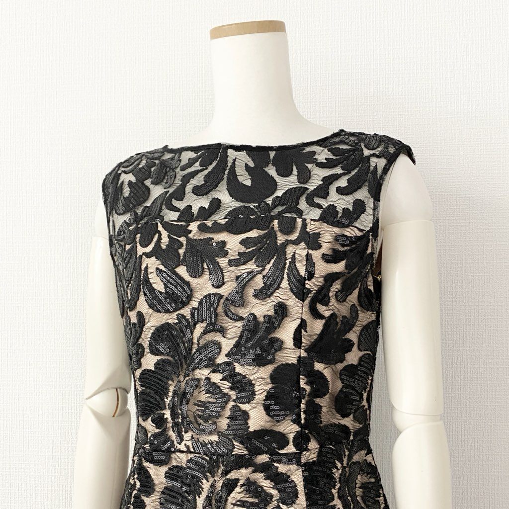 69c10 《極美品》 定価¥42,900 GRACE CONTINENTAL グレースコンチネンタル スパンフラワー タイトドレス 36 ブラック ワンピース パーティ タグ付き
