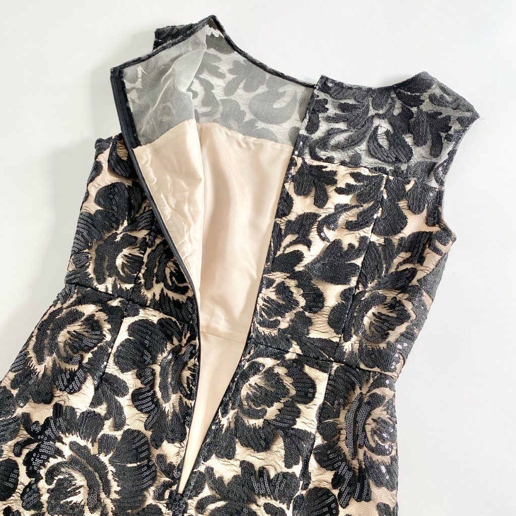 69c10 《極美品》 定価¥42,900 GRACE CONTINENTAL グレースコンチネンタル スパンフラワー タイトドレス 36 ブラック ワンピース パーティ タグ付き