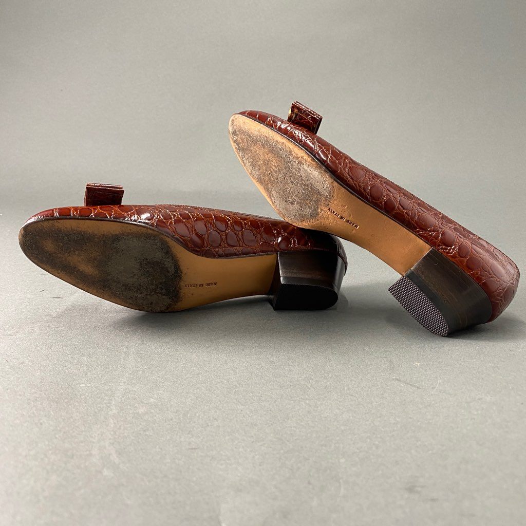 3b6 Salvatore Ferragamo サルヴァトーレフェラガモ イタリア製 ヴァラリボン 型押し ヒール パンプス シューズ 5 1/2 ブラウン レザー MADE IN ITALY