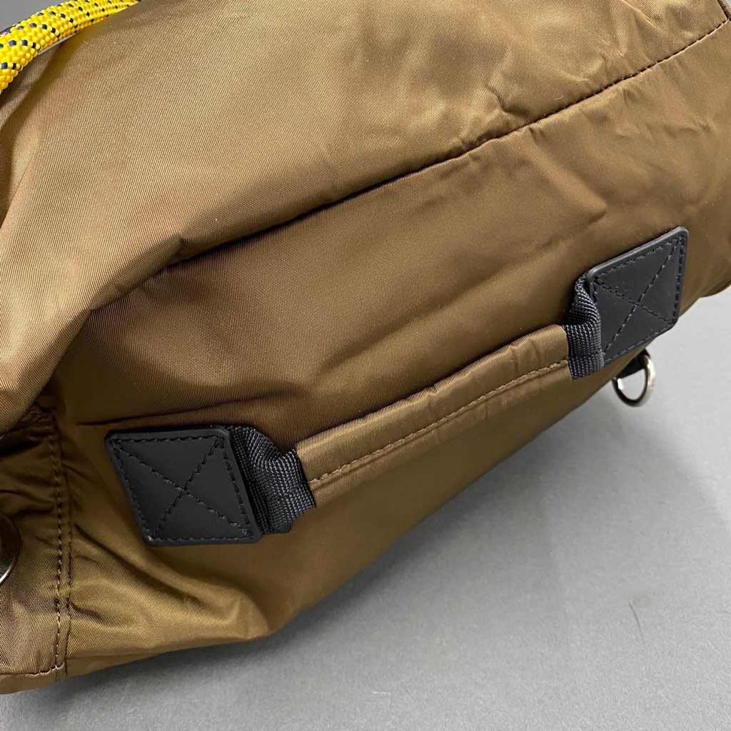 Ab8 《美品》 Vivienne Westwood ヴィヴィアン ウエストウッド ヒロープ ワンショルダーバッグ カーキ 日本製 ボディバッグ