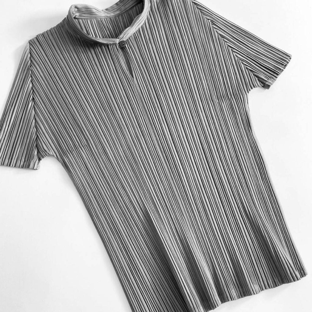 1j8-4 PLEATS PLEASE プリーツプリーズ キーネックプリーツトップ 3 グレー レディース シャツ バンドカラー ISSEY MIYAKE イッセイミヤケ